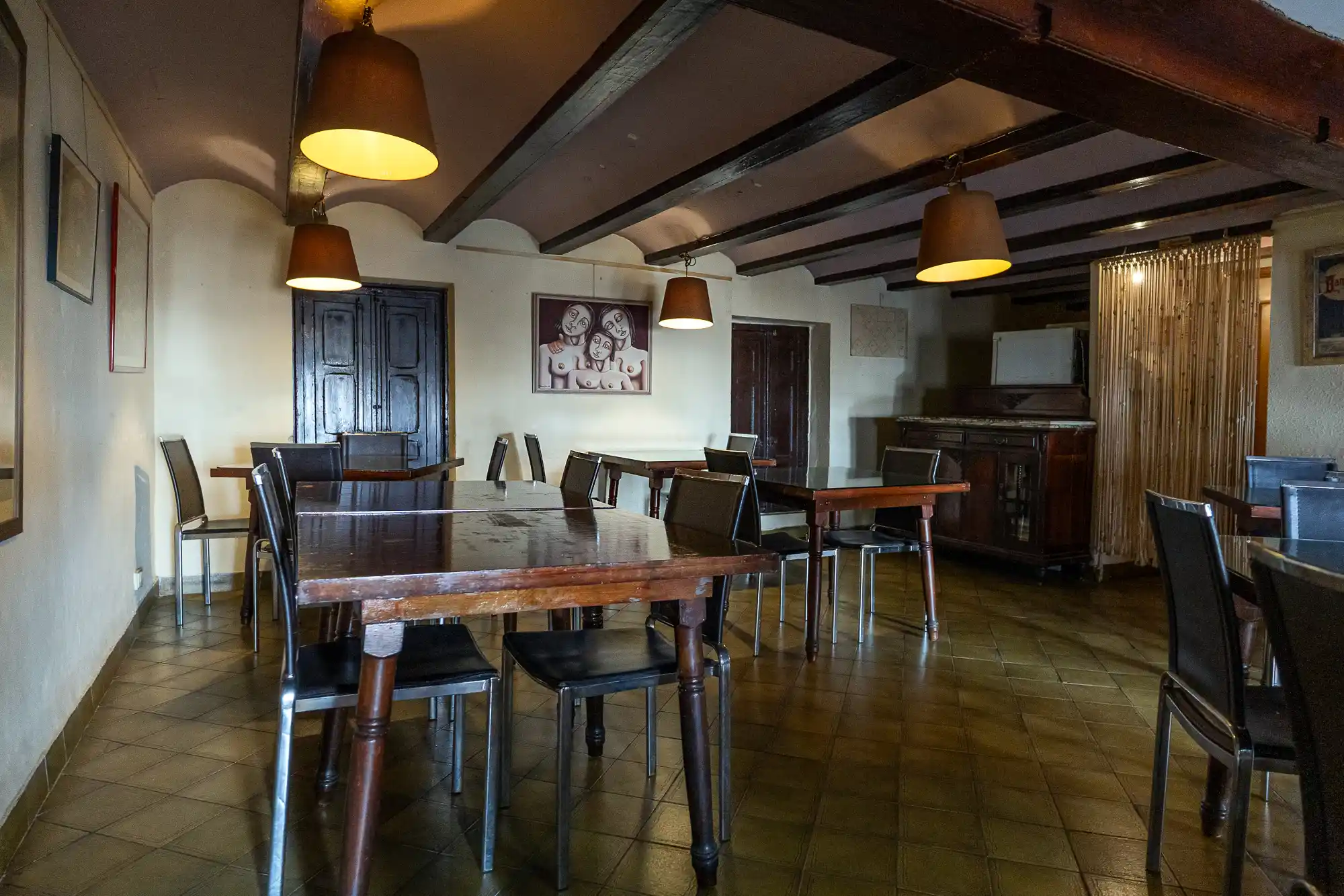 Upper floor at La Lluna