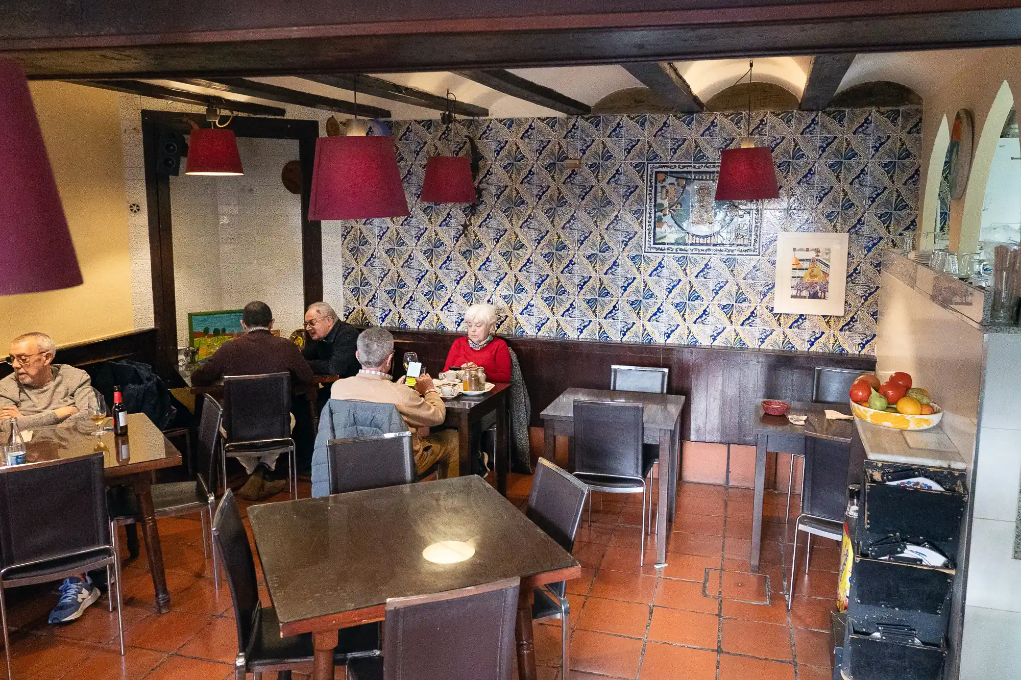 Vegetarian Restaurant Tiles in Valencia